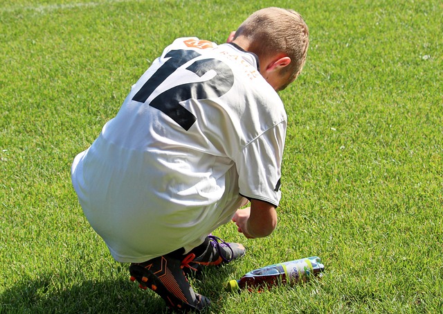 汉姆联疲于 汉姆联疲于