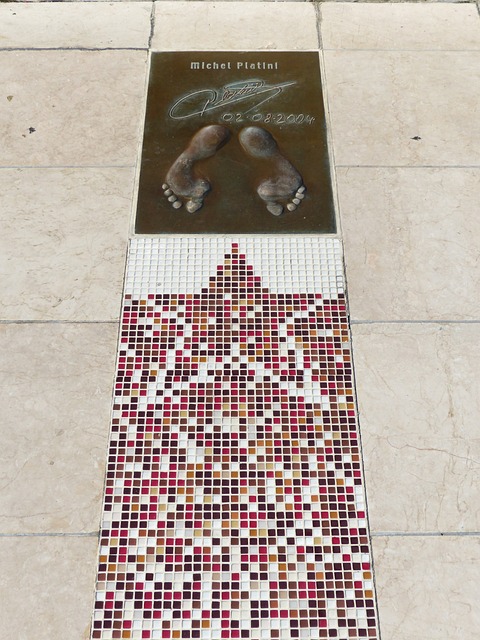 同时点燃了 同时点燃了